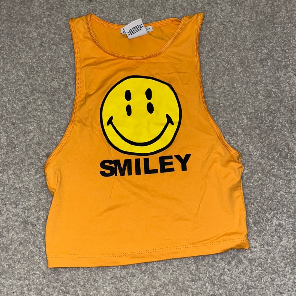 Smiley crop top